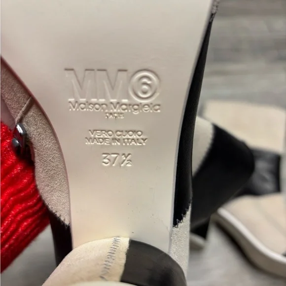 Maison Martin Margiela Two-Tone Ankle Boots - Picture 4 of 4